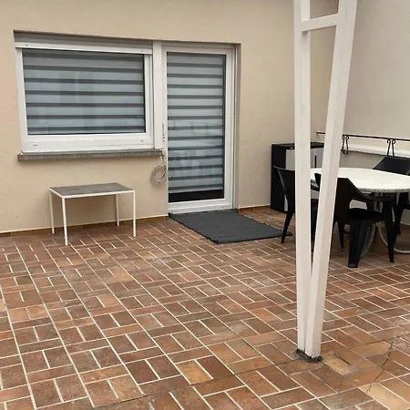 Apartment Blick Auf Kirche