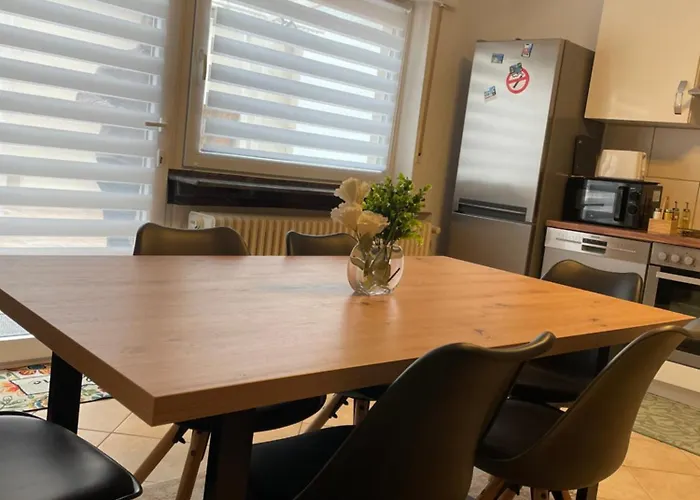 Blick Auf Kirche Lejlighed Ubstadt-Weiher