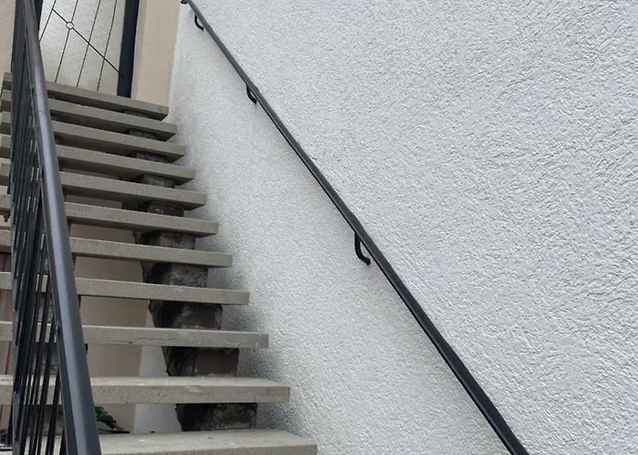 Blick Auf Kirche * Ubstadt-Weiher